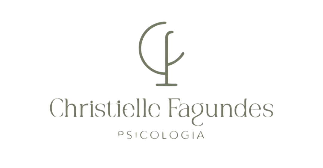 Christielle Fagundes — Psicóloga